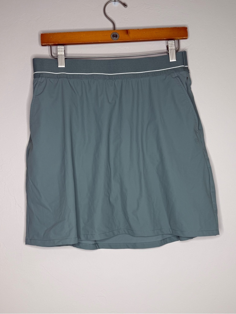 Soybu green athletic skort size medium activewear golf tennis